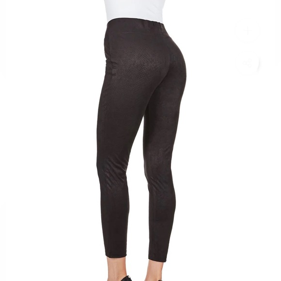 MeMoi High Waisted Morrison Snakeskin Legging - Picture 4 of 11